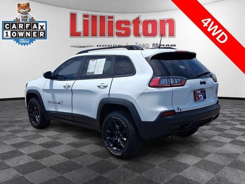 Bright White Clearcoat 2022 Jeep Cherokee X
