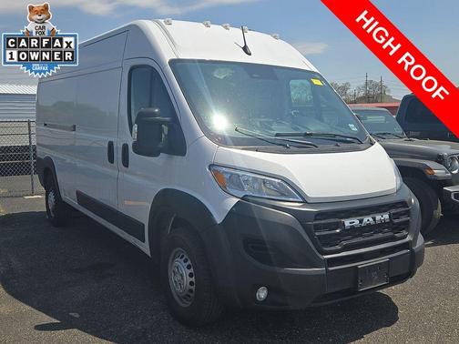 Bright White Clearcoat 2025 RAM ProMaster 2500 High Roof