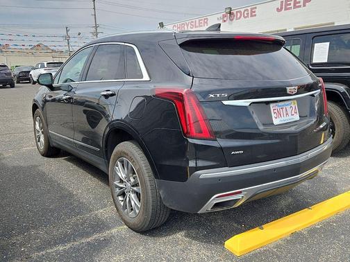 2023 Cadillac XT5 Premium Luxury