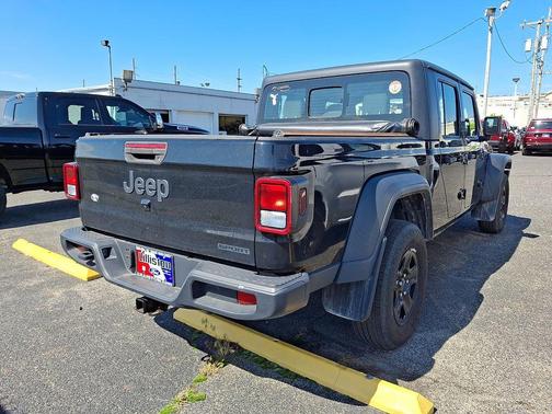 Black Clearcoat 2021 Jeep Gladiator Sport