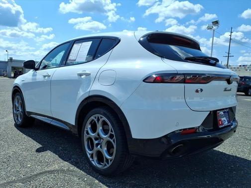 2024 Alfa Romeo Tonale Veloce