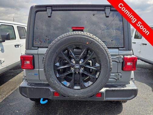 Sting Gray Clearcoat 2023 Jeep Wrangler 4xe Sahara