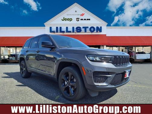 2023 Jeep Grand Cherokee Altitude