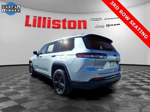 2022 Jeep Grand Cherokee L Laredo