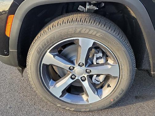 Diamond Black 2023 Jeep Grand Cherokee 4xe Base
