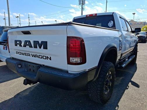 Bright White Clearcoat 2017 RAM 2500 Power Wagon