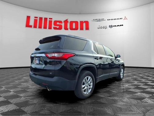 2021 Chevrolet Traverse LT Cloth