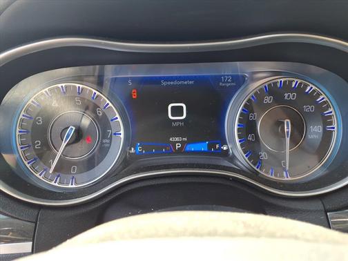 2021 Chrysler 300 Touring