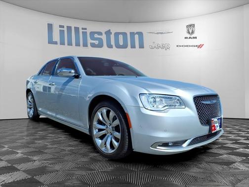 2021 Chrysler 300 Touring