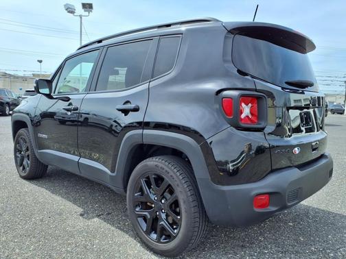 2023 Jeep Renegade Altitude
