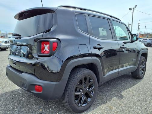 2023 Jeep Renegade Altitude