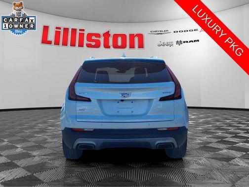 2022 Cadillac XT4 Premium Luxury