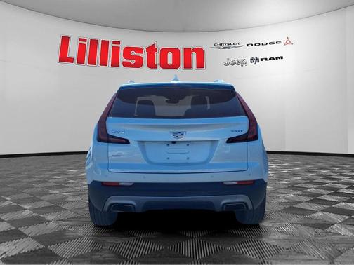 2022 Cadillac XT4 Premium Luxury