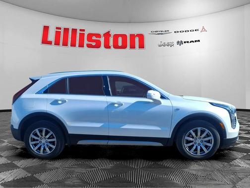 2022 Cadillac XT4 Premium Luxury