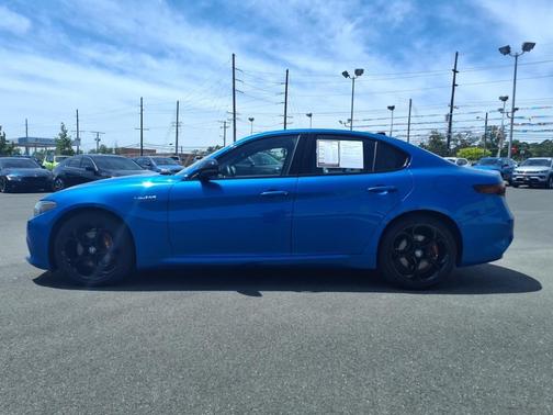2023 Alfa Romeo Giulia Veloce