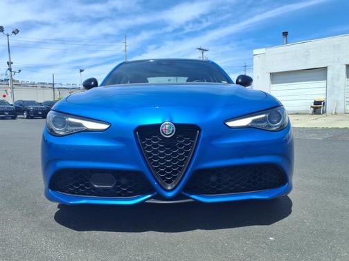 2023 Alfa Romeo Giulia Veloce