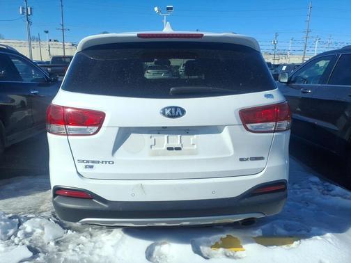 2017 Kia Sorento EX