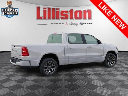 Bright White Clearcoat 2026 RAM 1500 Laramie