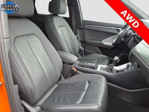 2023 Audi Q3 45 S line Premium