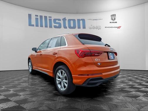 2023 Audi Q3 45 S line Premium