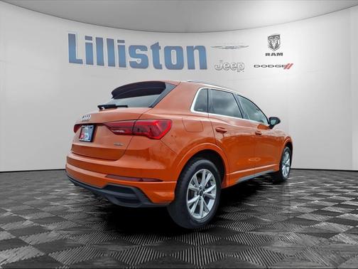 2023 Audi Q3 45 S line Premium