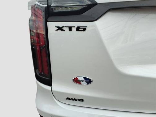 2023 Cadillac XT6 Sport AWD