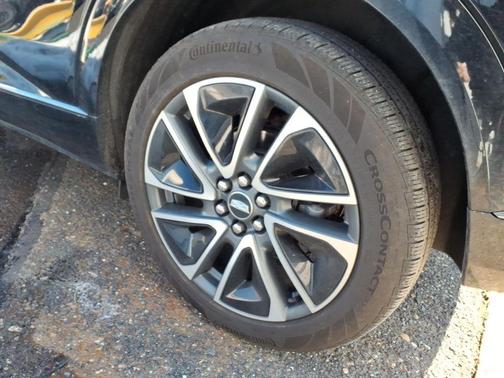 2025 Cadillac OPTIQ Sport