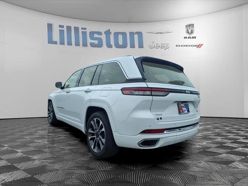 2022 Jeep Grand Cherokee Overland