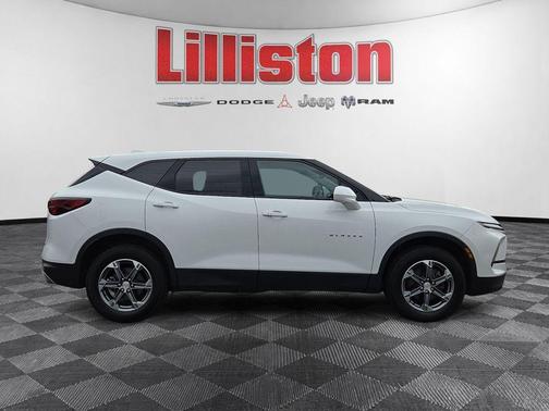 Summit White 2024 Chevrolet Blazer LT
