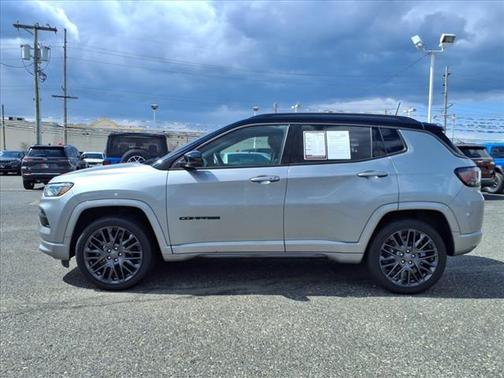 2022 Jeep Compass Altitude