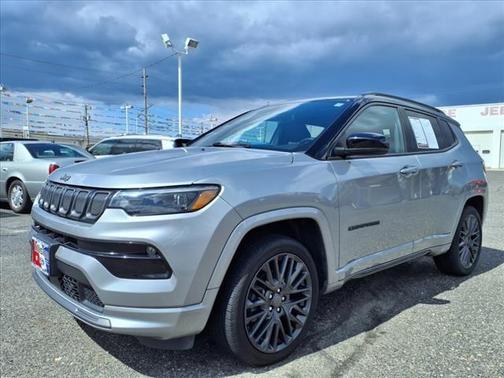 2022 Jeep Compass Altitude