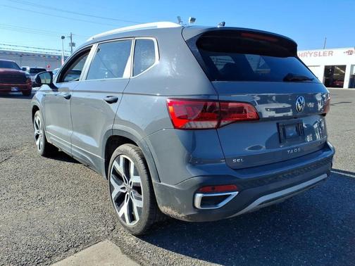 2022 Volkswagen Taos 1.5T SEL