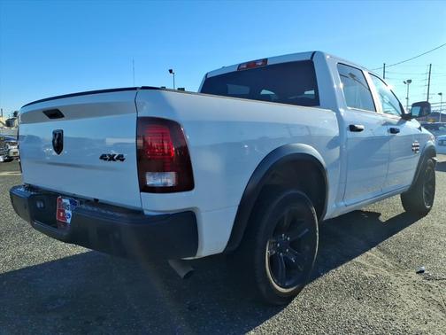 2024 RAM 1500 Classic SLT