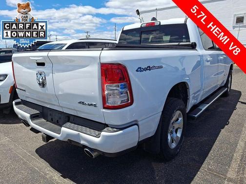 Bright White Clearcoat 2020 RAM 1500 Big Horn