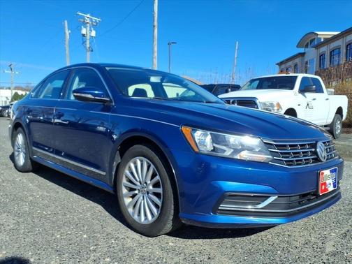 2017 Volkswagen Passat 1.8T SE