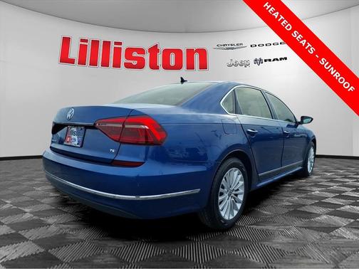 2017 Volkswagen Passat 1.8T SE