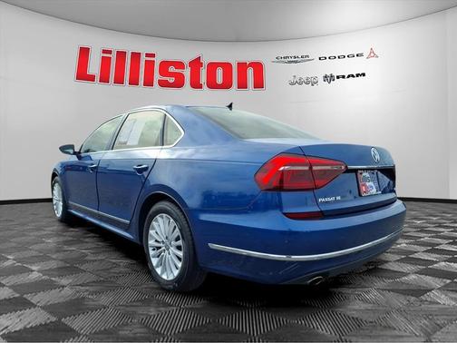 2017 Volkswagen Passat 1.8T SE