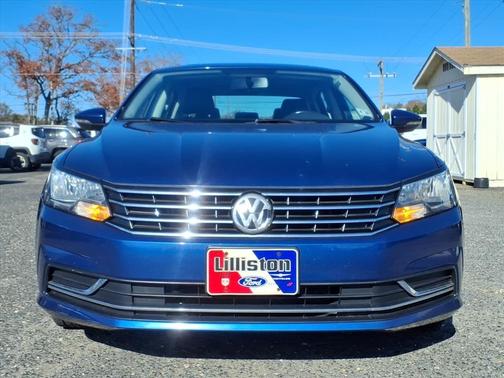 2017 Volkswagen Passat 1.8T SE