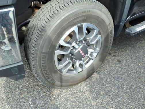 2022 GMC Sierra 2500 SLE