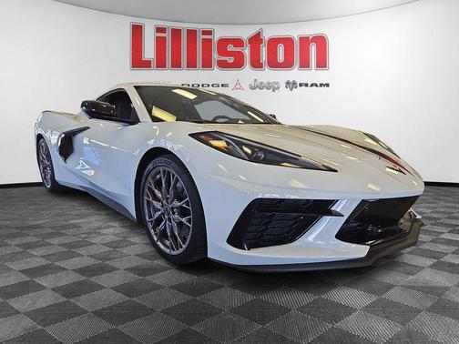 Arctic White 2022 Chevrolet Corvette Stingray w/2LT