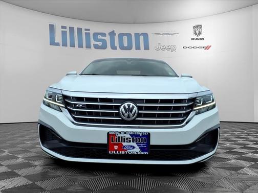 2020 Volkswagen Passat 2.0T R-Line