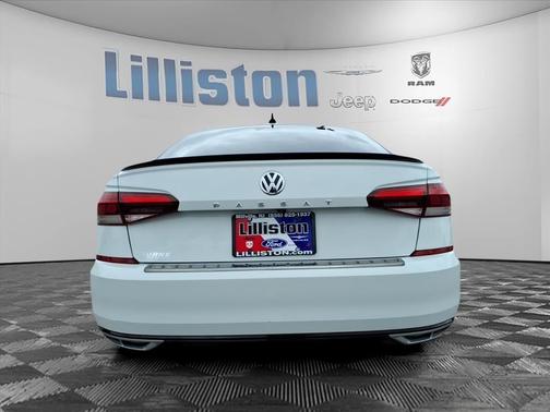 2020 Volkswagen Passat 2.0T R-Line