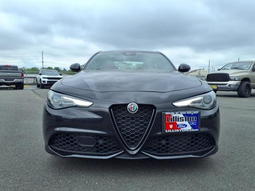 2022 Alfa Romeo Giulia Veloce