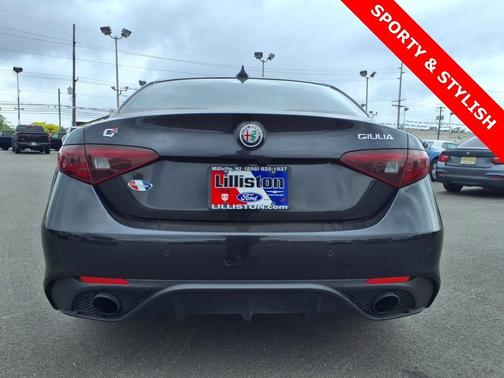 2022 Alfa Romeo Giulia Veloce