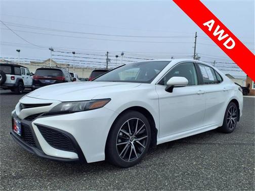 2023 Toyota Camry SE
