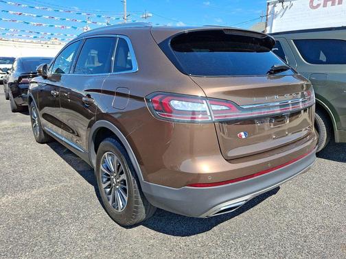Smoke Metallic 2022 Lincoln Nautilus Standard