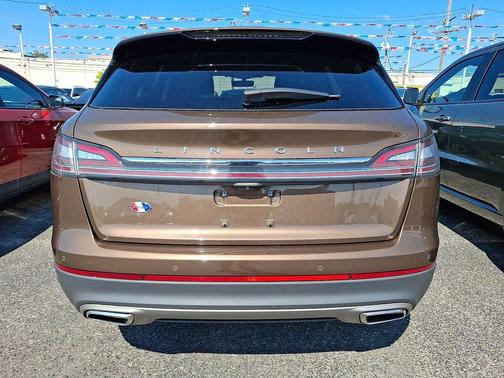 Smoke Metallic 2022 Lincoln Nautilus Standard