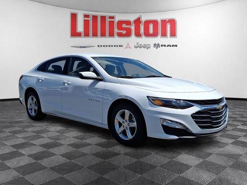 Summit White 2024 Chevrolet Malibu LT