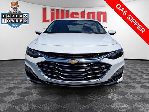 Summit White 2024 Chevrolet Malibu LT
