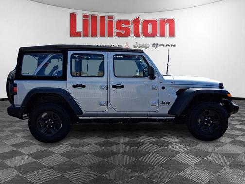 Silver Zynith Clearcoat 2024 Jeep Wrangler Sport
